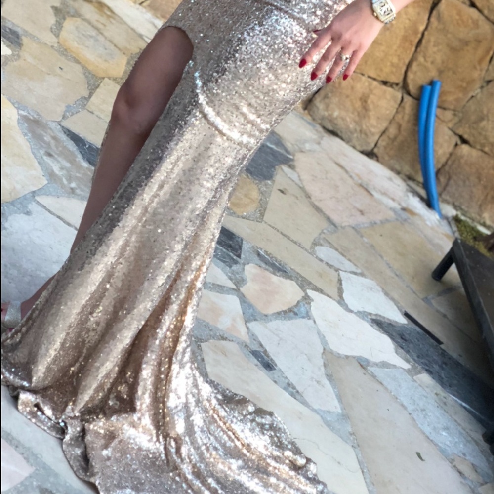 Long dress